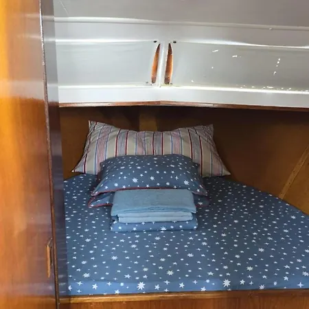 ספינת מלון Barco Corleone *